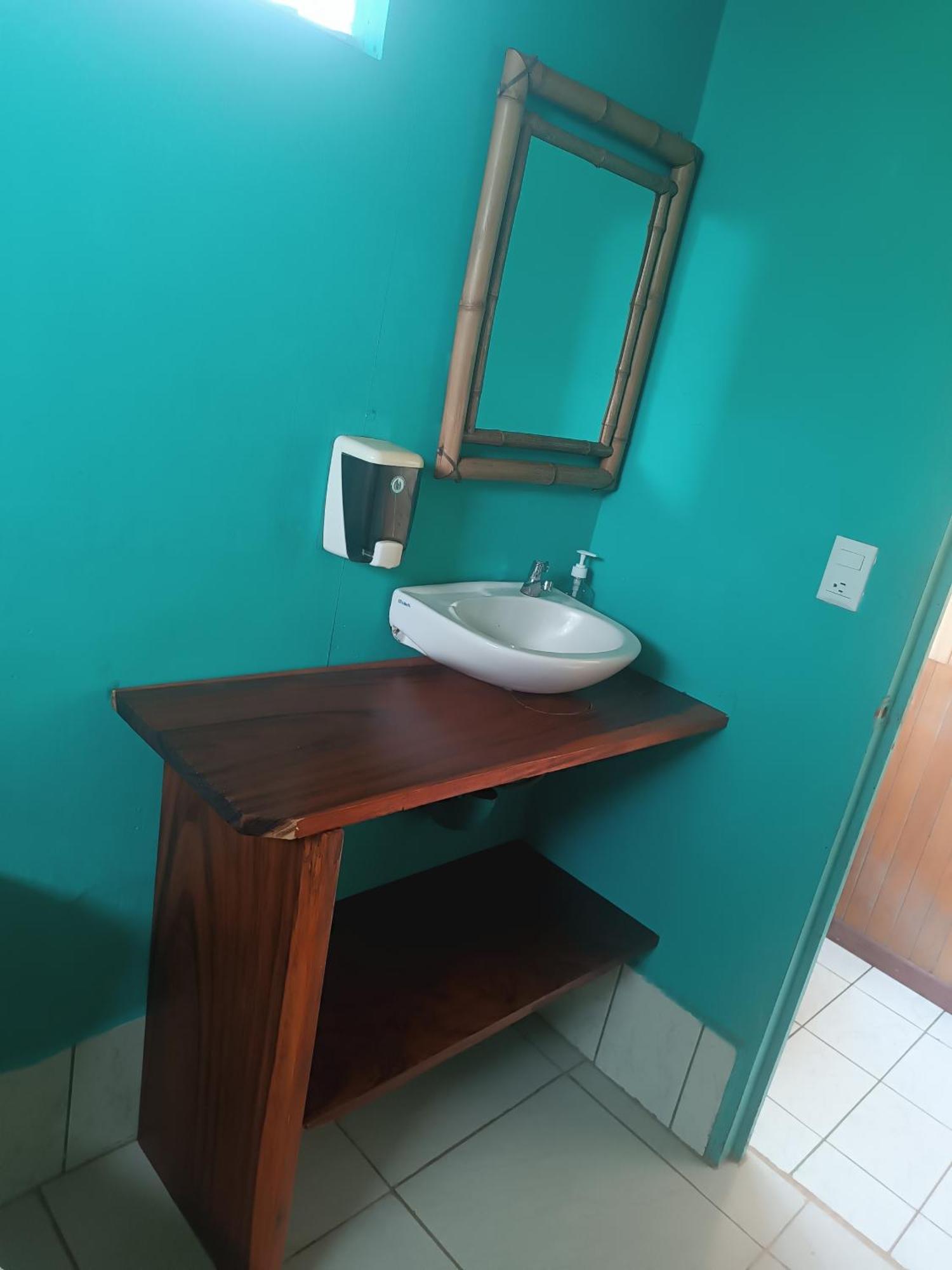 Hostel Monteverde Backpackers Екстер'єр фото