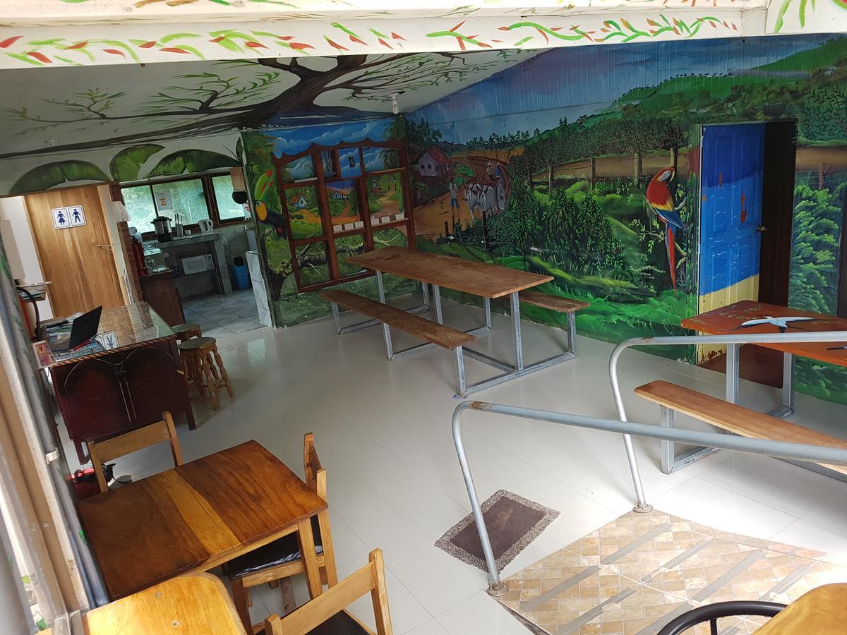 Hostel Monteverde Backpackers Екстер'єр фото